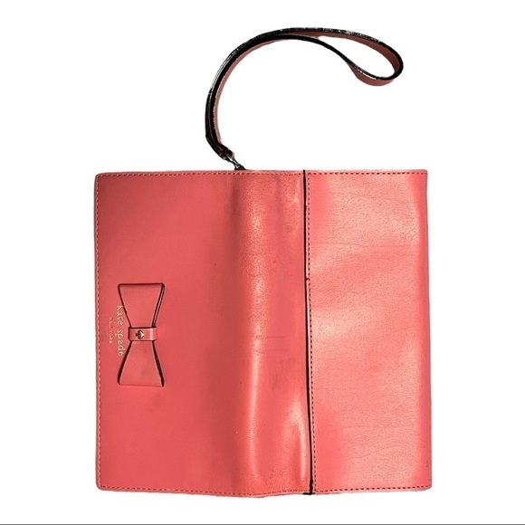 Kate Spade wallet! ♠️ - Picture 4 of 9